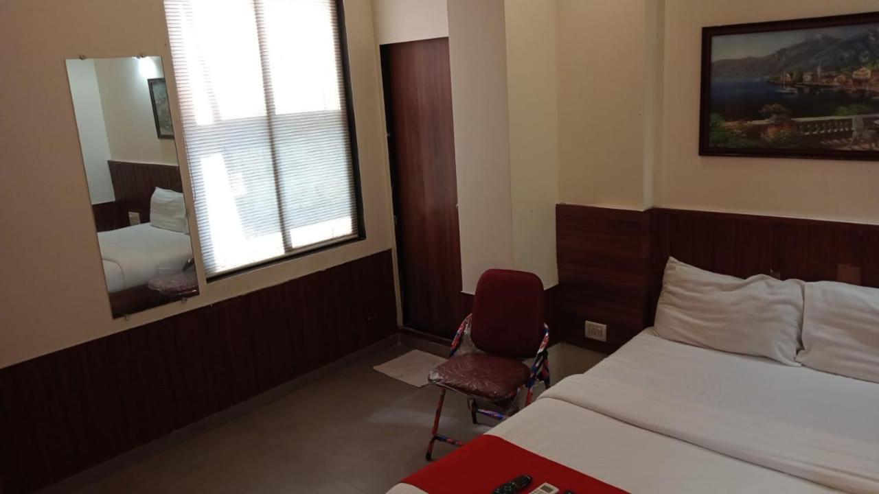 Terminus Square 호텔 Kurla 외부 사진
