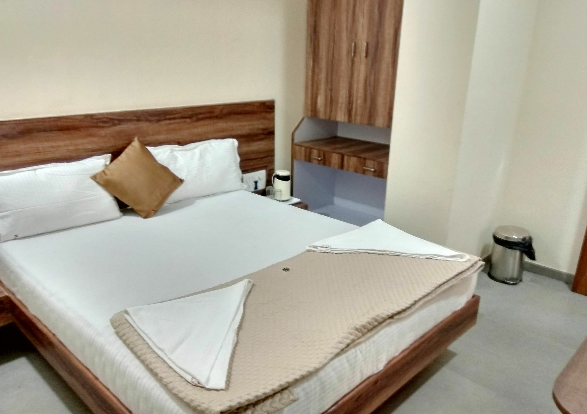 Terminus Square 호텔 Kurla 외부 사진